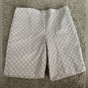 Mario‎ Serrani size 10 shorts tan Bermuda business office